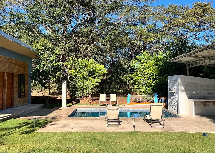 Entero El Guanacaste Con Piscina Compartida * Santa Cruz (Guanacaste)